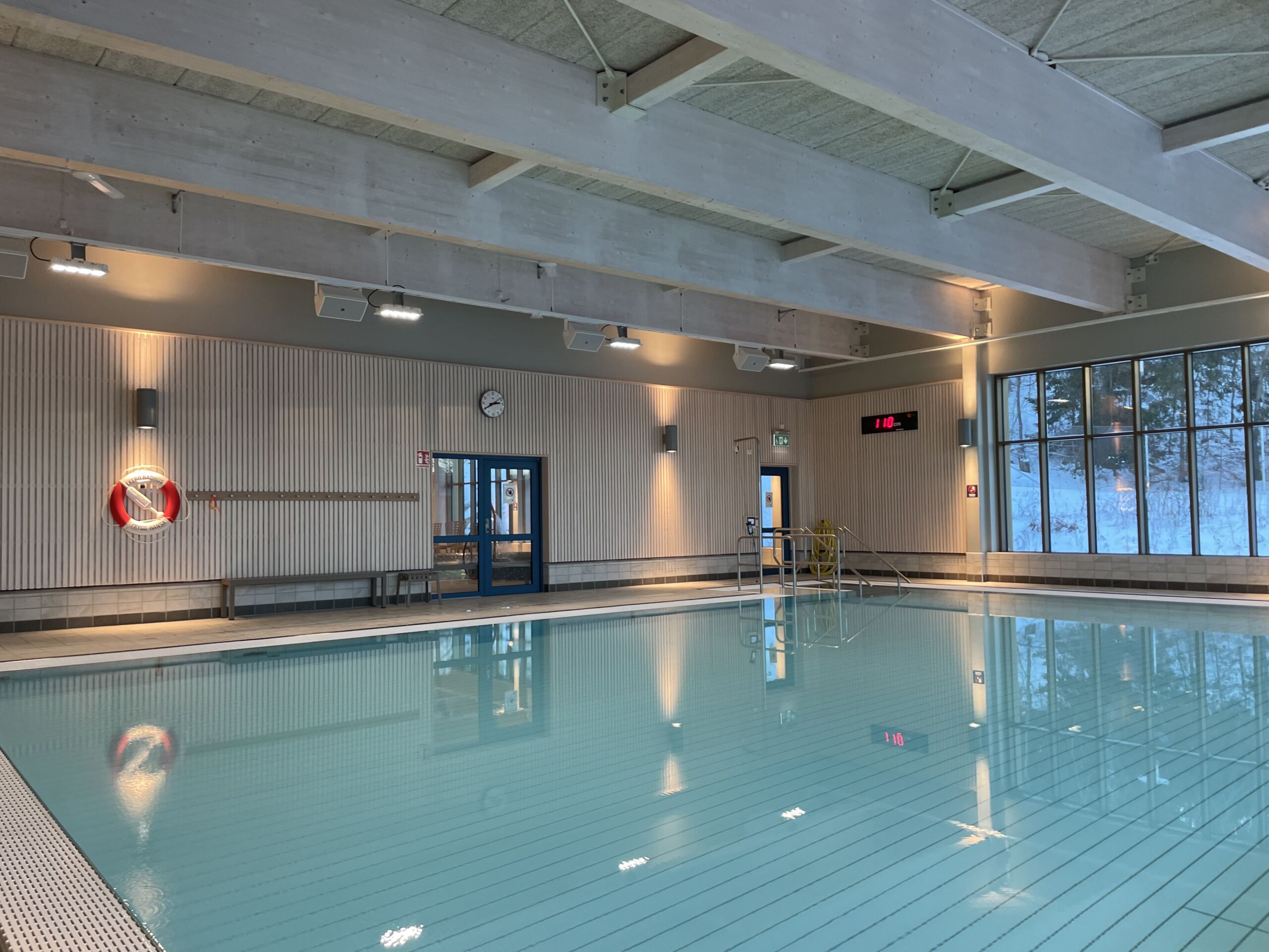 Ekerö Badhus
